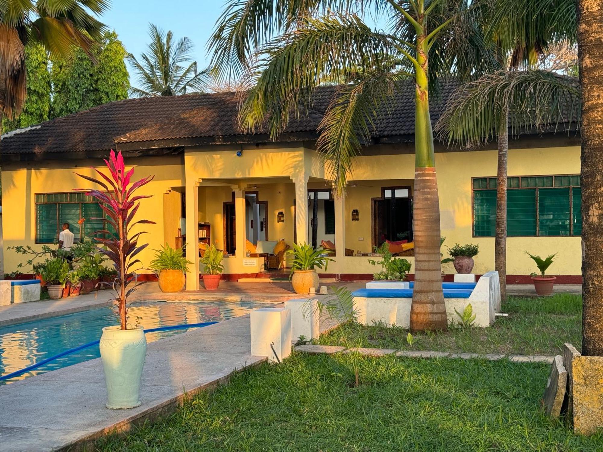 Sawa Sawa Beach House Msambweni Exterior foto